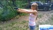 Genç Kızın Silah Merakı Pahalıya Patladı