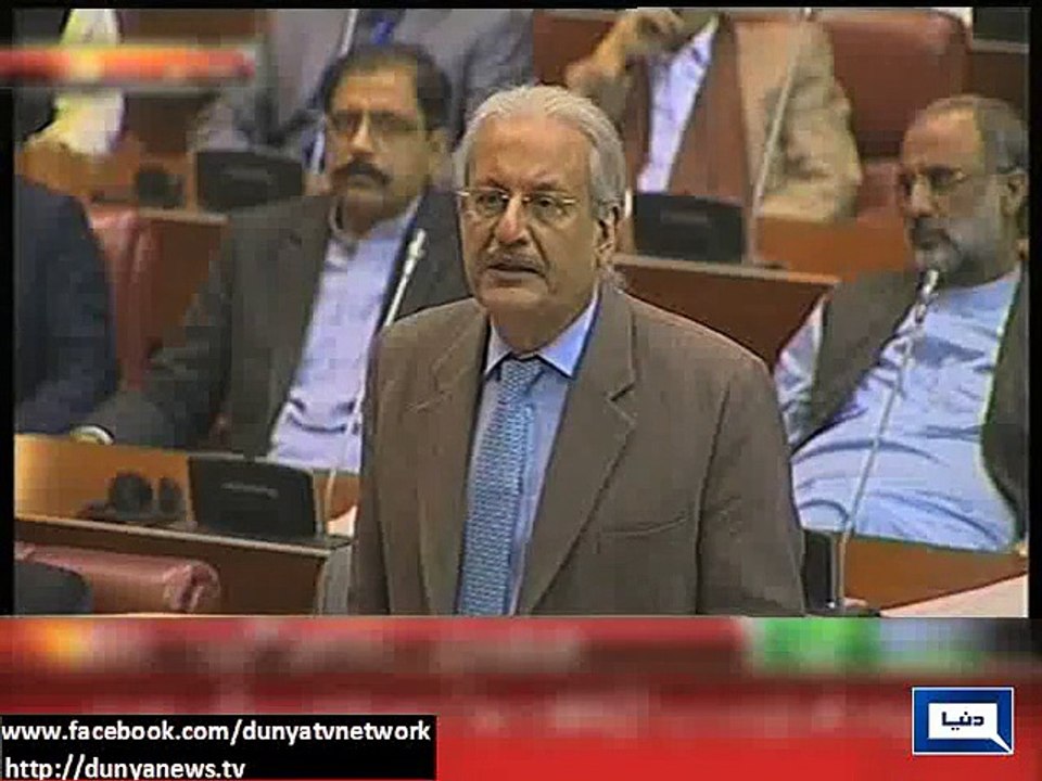 Dunya News - Raza Rabbani takes oath as Chairman Senate
