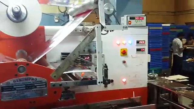 TOAST PACKING MACHINE MANUEL..benzler machinery products