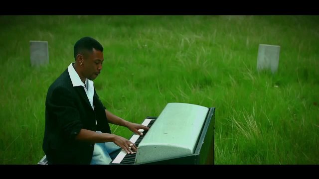 RABOUSSA - Tsiky sy tomany (gasy HD 2015 malagasy)