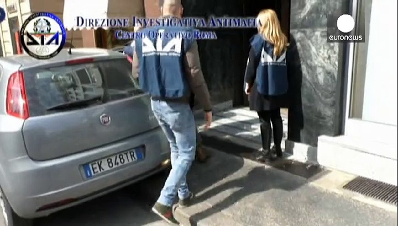 Italienische Polizei beschlagnahmt Mafia-Kneipen