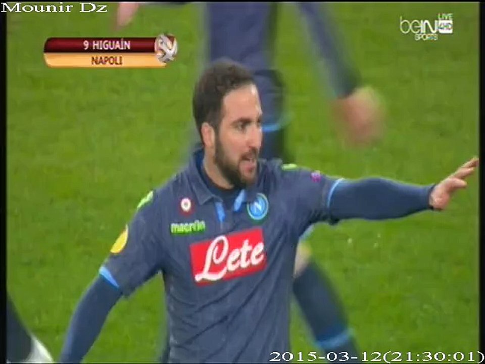 La passe de Faouzi Ghoulam à Higuain  contre Dinamo Kiev