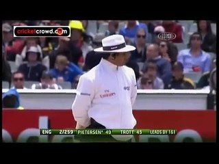 Angry Ponting Clashes With Aleem Daar_Should Have Been Suspended After This
