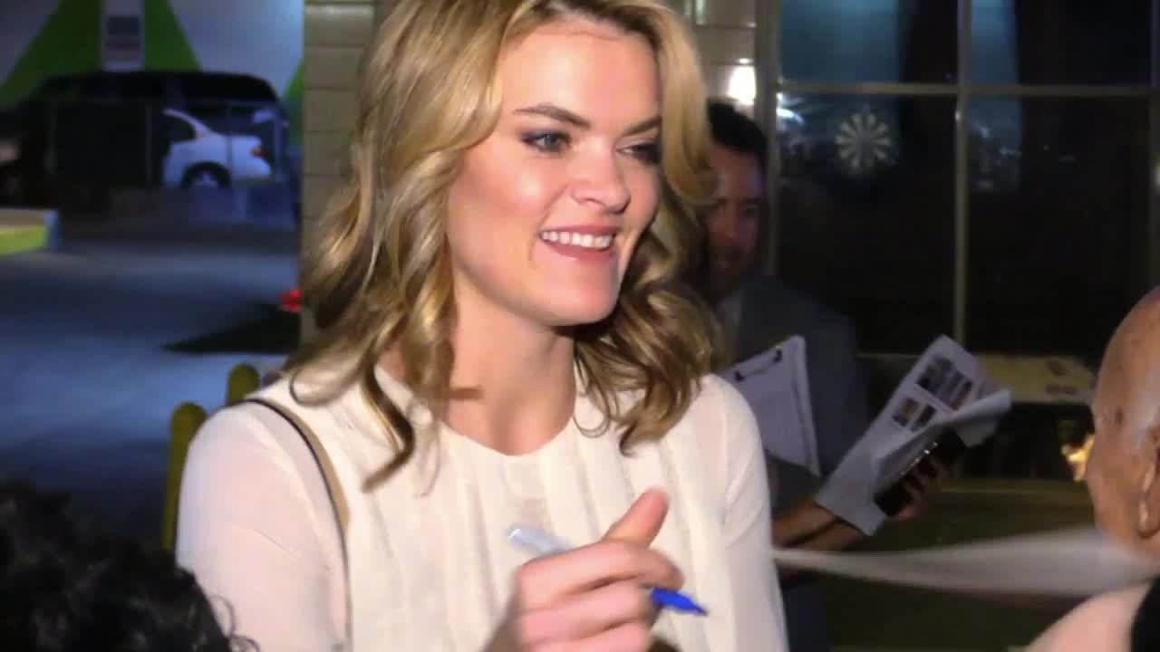 Jessica Alba, Cameron Diaz, Nicole Richie Cause Paparazzi Frenzy