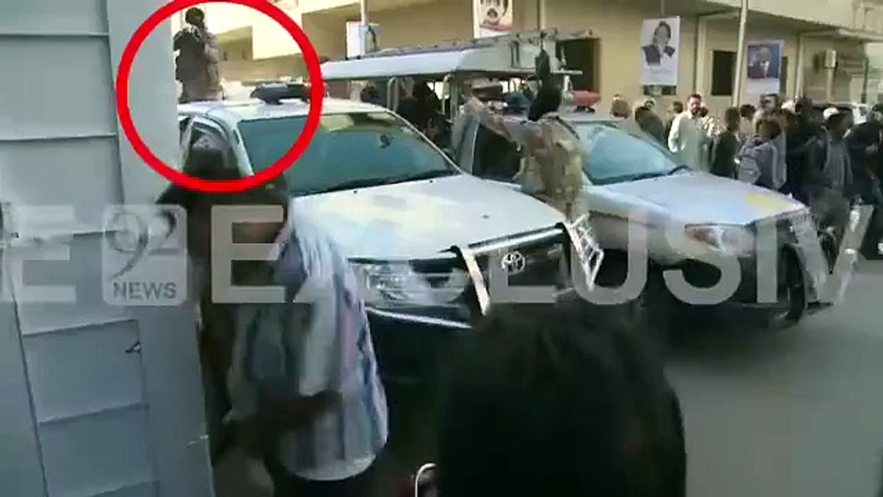متحدہ نے اپنا ورکر کالی ماتا پر قربان کر دیا