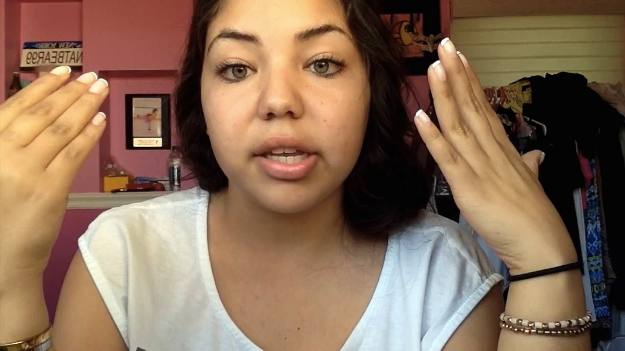 Modeling and Acting makeup(sleek) tutorial