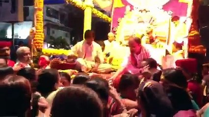 श्री गणपती विसर्जन प्रसाद वाटप