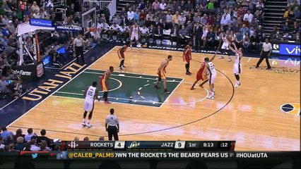 le swat de Rudy Gobert sur Terrence Jones