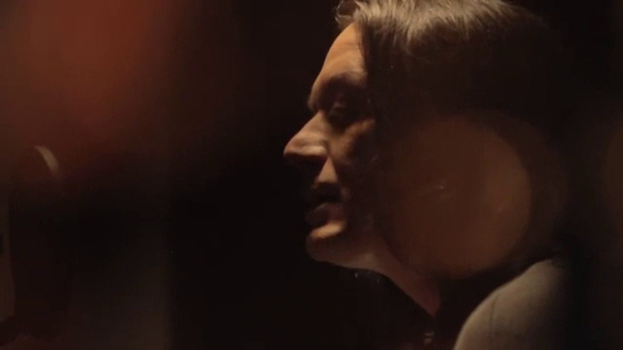 Γιάννης Κότσιρας  |  Δύο Ξένοι   | Greek- face (hellenicᴴᴰ video clips)