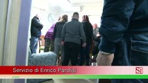Napoli - Seviziato con compressore, i genitori sotto sfratto (12.03.15)