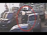 Catania - Rubano un'auto parcheggiata, le immagini (12.03.15)