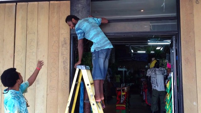 الاعصار بام القوي يهدد ارخبيل فانواتو في جنوب المحيط الهادئ