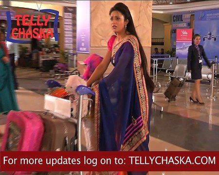 YE HAI MOHABBATEIN - ISHITA & RUHI AIRPORT SEQUENCE