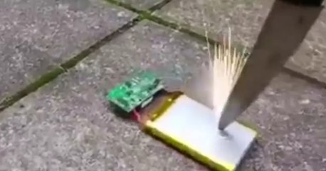 Bakın Telefonunuzun Bataryası Ne Kadar Tehlikeli!