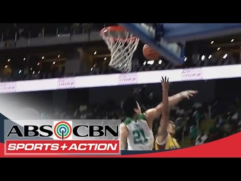 UAAP 77: Ed Daquioag with his underneath drive