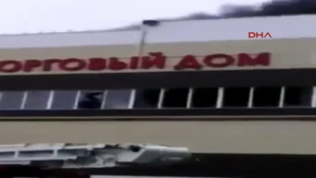 Kazan'da Alışveriş Merkezinde Çıkan Yangında Ölü Sayısı 15'e Çıktı