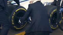 The classiest F1 Pit Stop racing team... Williams Martini Racing & Hackett