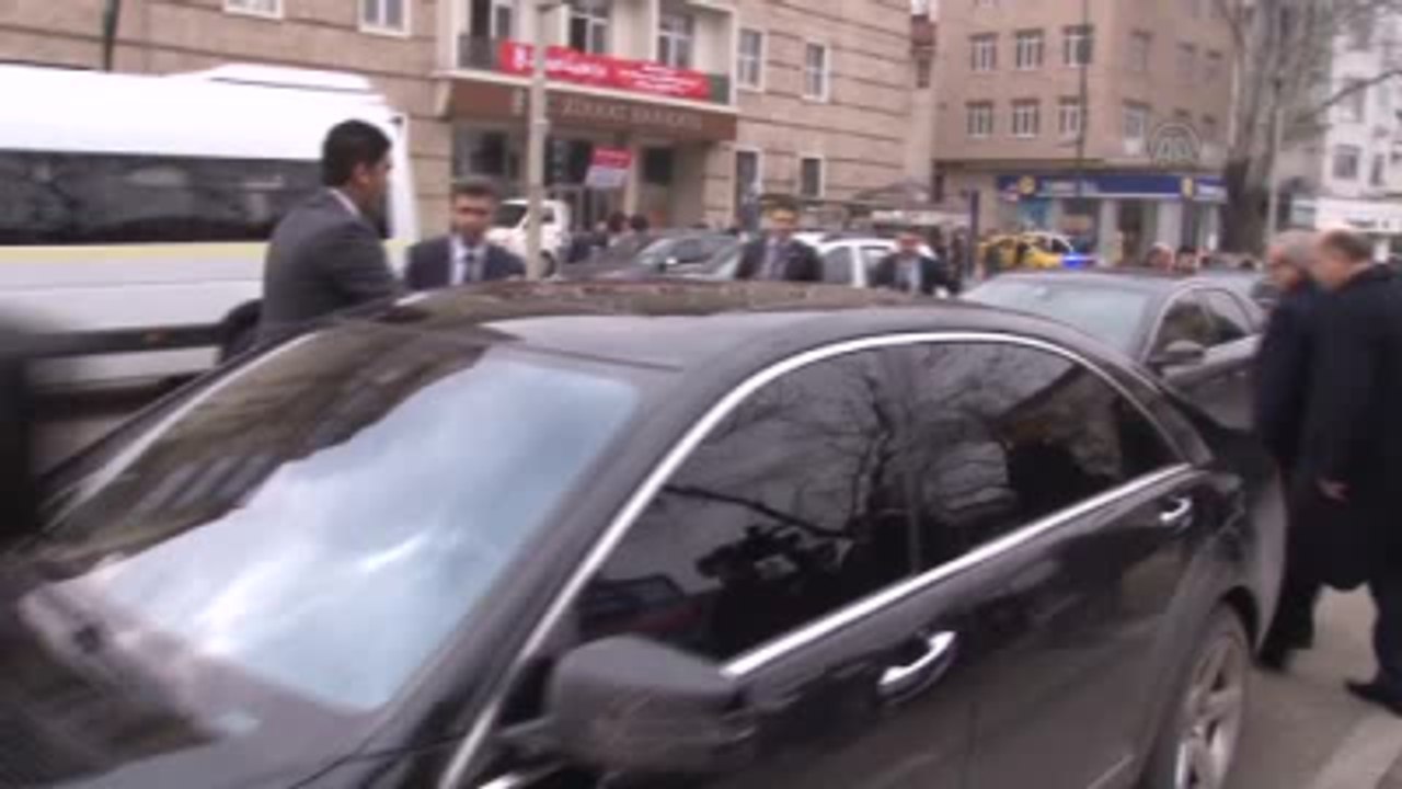 Babacan, Ulu Camii'nde Cuma Namazını Kıldı