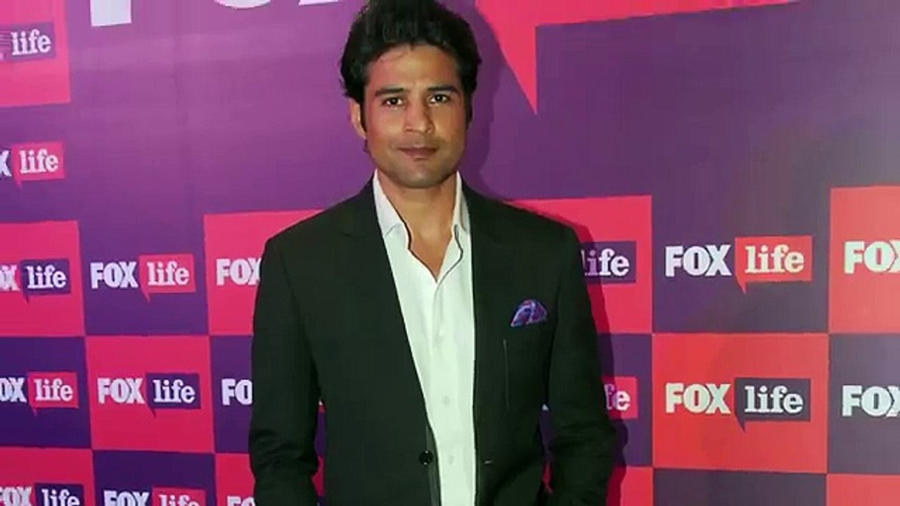 Rajeev Khandelwal to share screen with Kritika Kamra - 2015