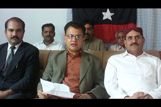 Karachi Terrorism: Ayaz Latif Palijo's Press Conferen on Raid MQM 90