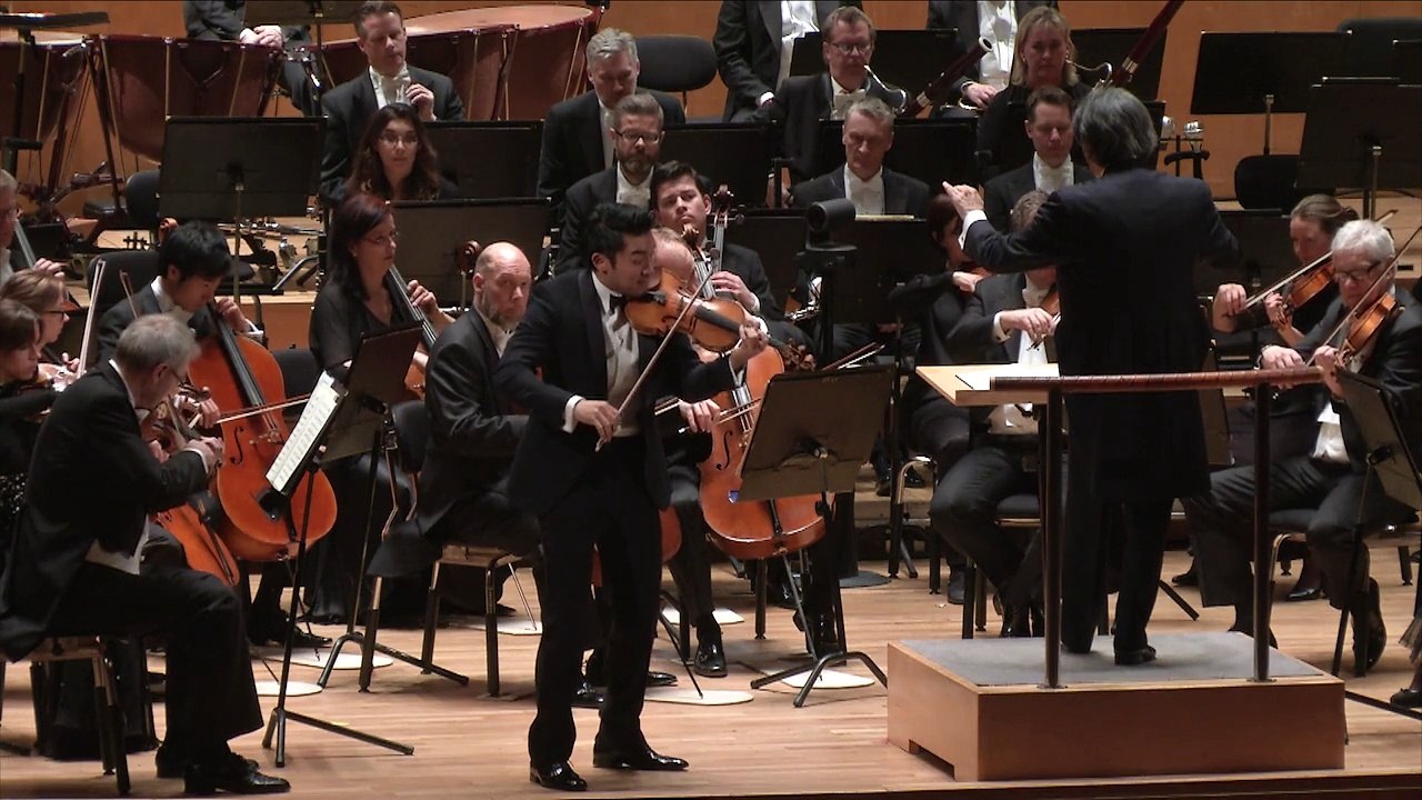 MENDELSSOHNS'S Violin Concerto - Ray Chen & Kent Nagano