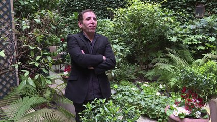 Iranian director Makhmalbaf talks film, politics