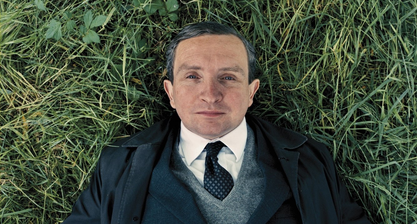 UNE BELLE FIN (Still Life) - Bande-annonce / Trailer [VOST|HD] (Uberto Pasolini, Eddie Marsan) (Sortie: 15 avril 2015)