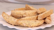 Domenica Marchetti makes Cantucci di Prato