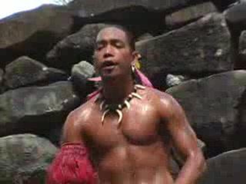 ARANUI  ESCALE  AUX  MARQUISES