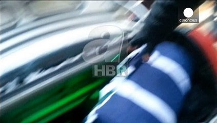 سوري عميل لبلد في التحالف ساعد 3 بريطانيات على الدخول لسوريا