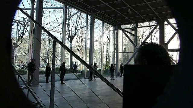 Fondation Cartier / Paris | Bruce Nauman / video installation