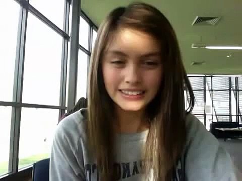 GIRL WITH A FUNNY TALENT SARAH ELLEN EYEBROW DANCE