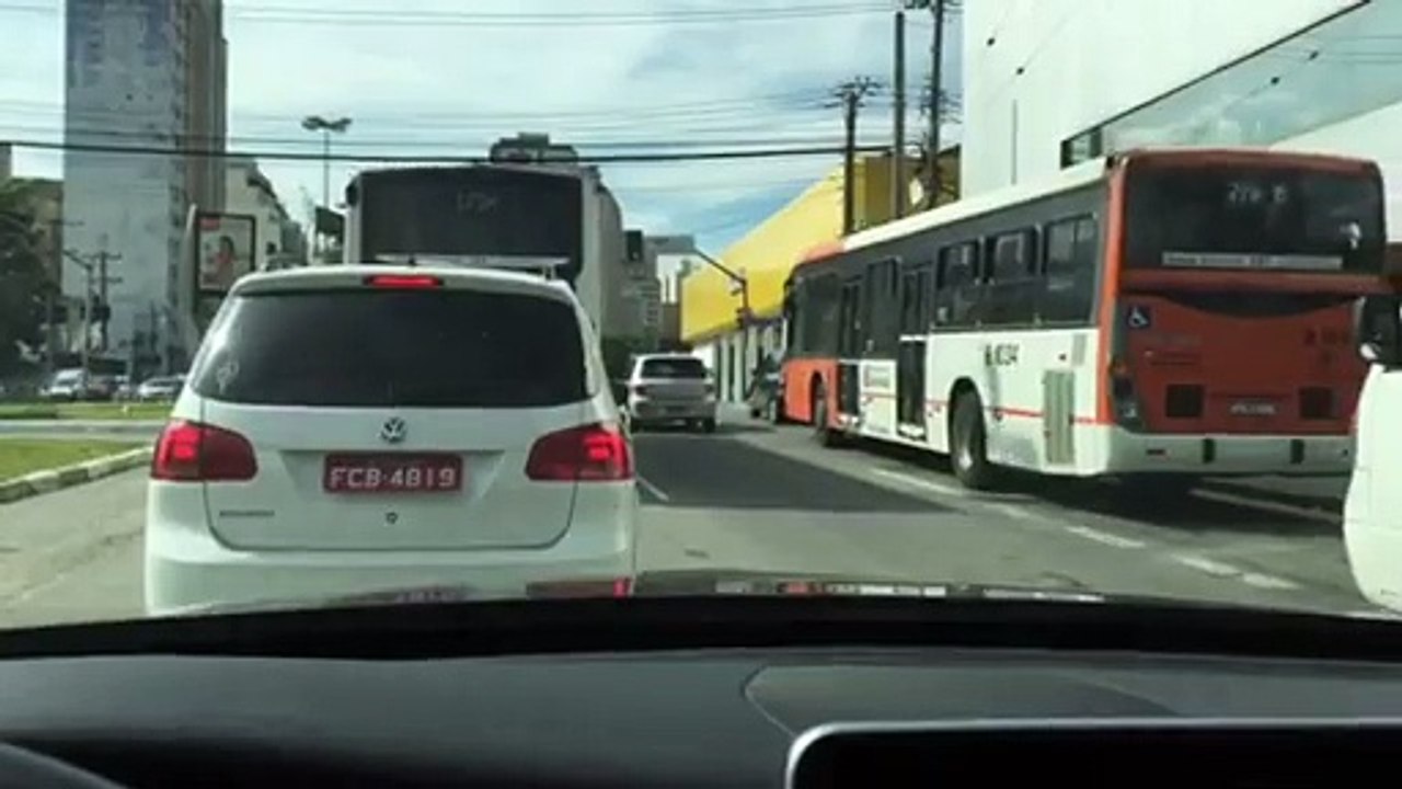 Semáforo inteligente ou semáforo burro?