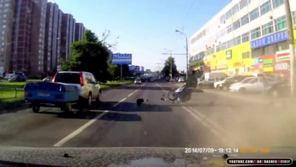 Motorcycle Accidents and Crashes Compilation July 2014 Horrible Ep 3