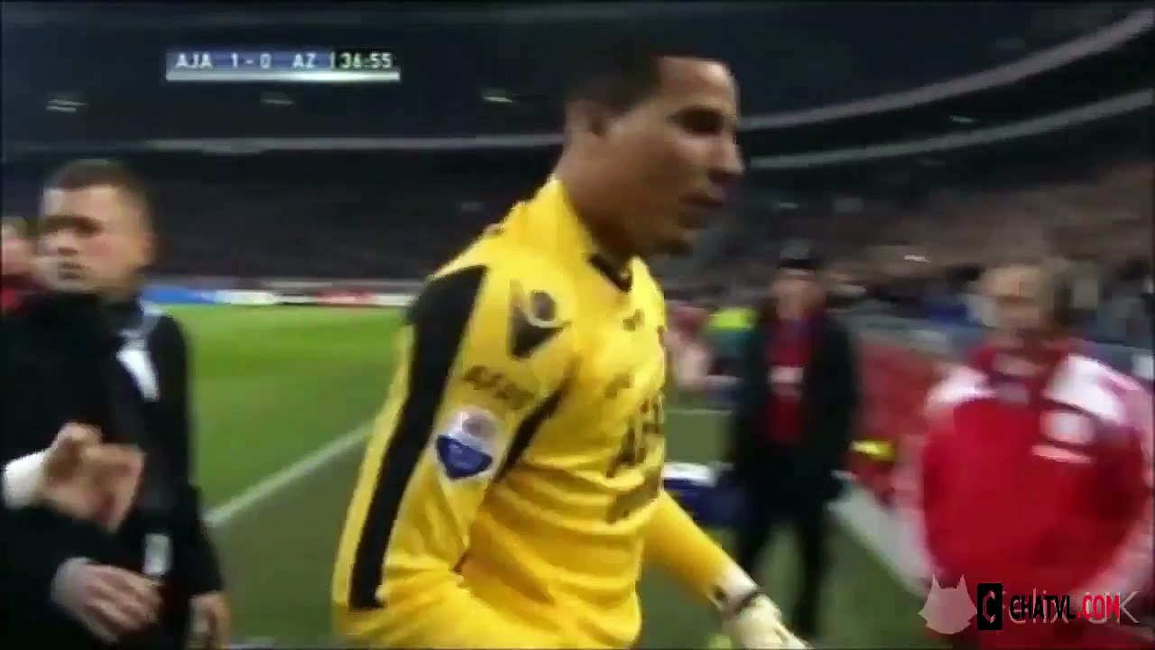 Funny Football Videos Football Football Crazy Fans on Pitch 2015