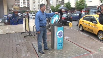 Adana Çöpler Yer Altına İndi, Sokak Hayvanları Aç Kaldı