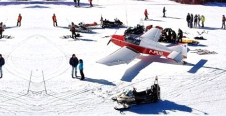 Kayak Yapan Kadına Uçak Çarptı