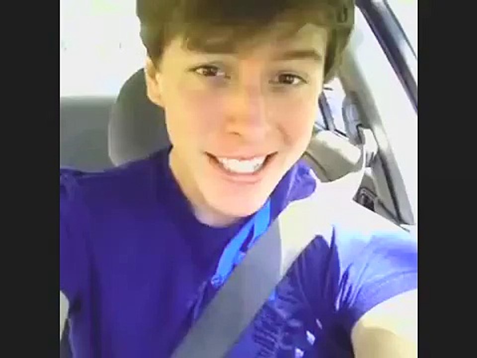 Yolda Geçen Kıza Laf Atan Genç Kızın Cevapı Karşısında Şok'a Girdi !