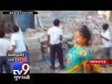 Govt. school students allegedly forced to remove building debris - Tv9 Gujarati
