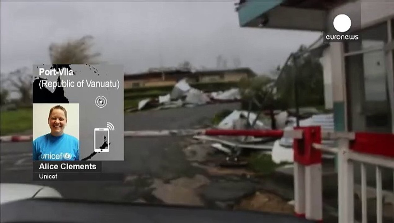 Cyclone Pam: Vanuatu scene of 'complete destruction,' aid worker tells euronews