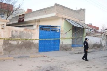 Suriye'den Atılan Mühimmat Akçakale'de Eve İsabet Etti