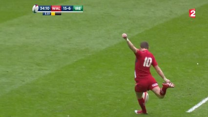 Super drop de Biggar entre les perches irlandaises !