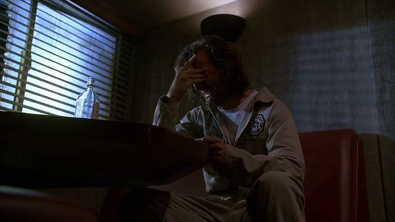 LOST - Desmond lee la carta de Penny (2x24) Latino HD