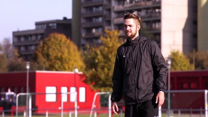 How to Shoot a Perfect Volley - Football Soccer Tutorial by freekickerz