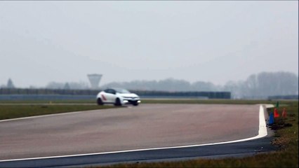 Renault Megane RS Trophy-R & R26.R on the track