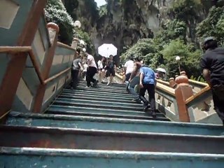 in malsia very beautifull cave and 2 much high there was 2 much monkeys scary irani girls