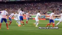 Cristiano Ronaldo Punches vs Diego Godin - Atletico Madrid vs Real Madrid 2014