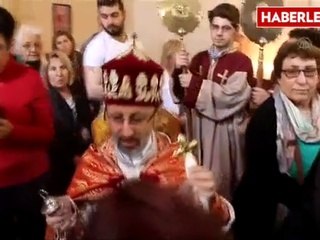 Ermeniler, 'İsim Günü' Ayininde Buluştu