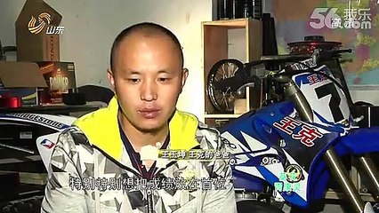 20141123 天下父母 备受争议的父爱 20141123