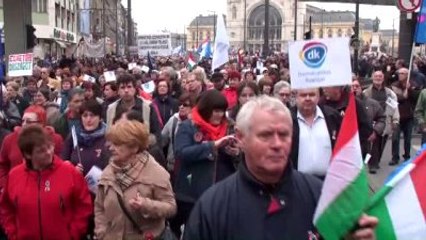 Macaristan'da Hükümet Karşıtı Protesto